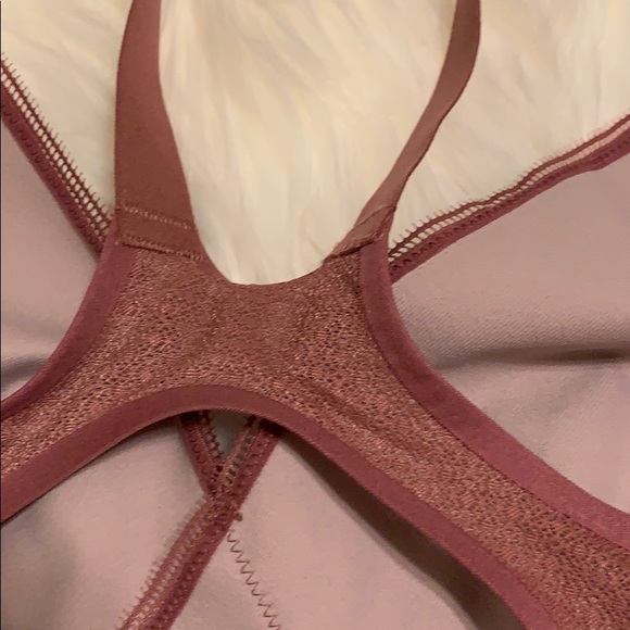 🔛💜FLASH SALE⚡️ Lululemon sports bra - Picture 7 of 8